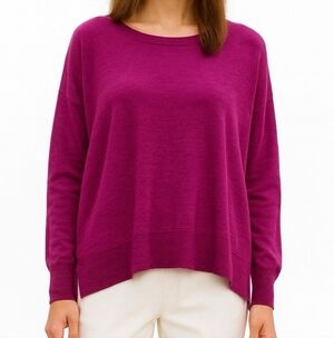 Eileen Fisher 100% Merino Wool Magenta Hi-Low Sweater - Size XS